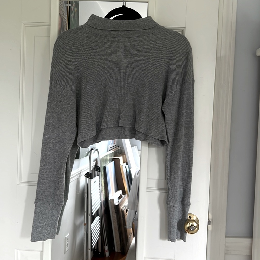 Forever 21 grey waffle knit cropped turtle neck